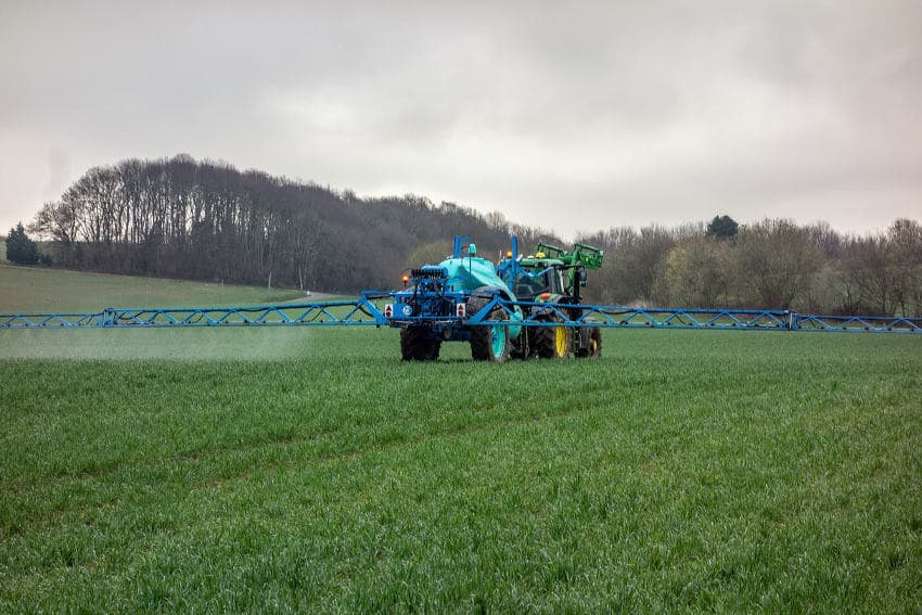 UE : le glyphosate résiste comme de la mauvaise herbe...