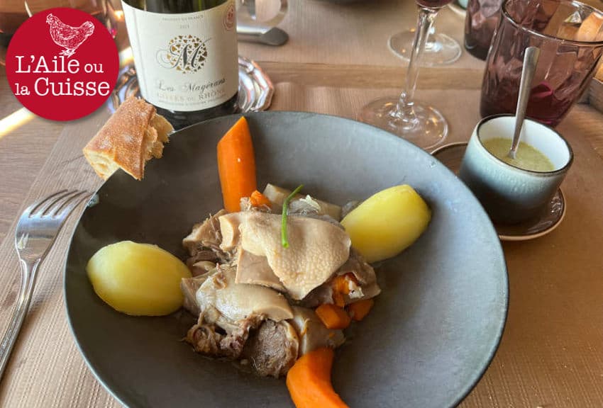 L’Aile ou la Cuisse : ça bouillonne de monde à « L’Hélix » où les convives se régalent !