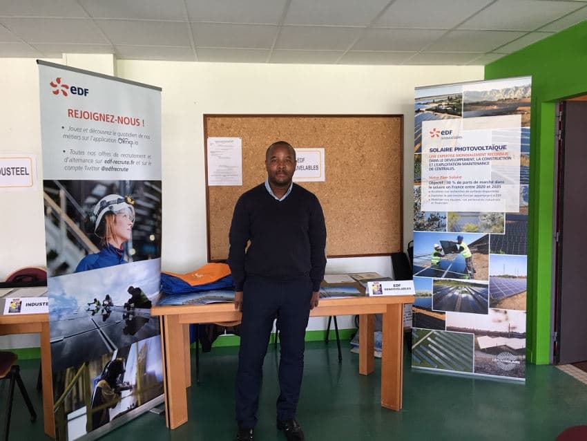 Les acteurs de la transition énergétique développent une formation autour du solaire unique en France à Montbard…