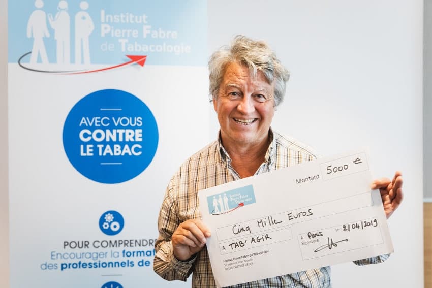 Santé : le dispositif d’accompagnement de TAB’AGIR convainc le jury du Prix de l’innovation de tabacologie