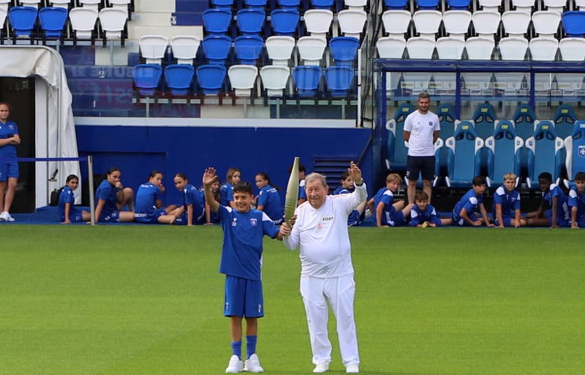 Le « roi des coaches » entre dans la légende de l’olympisme : Guy ROUX, toujours tout feu, tout flamme…