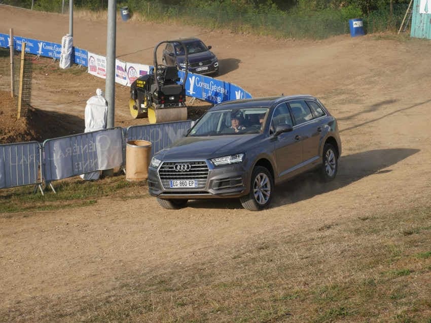 JEANNIN AUTOMOBILES : des lendemains qui chantent après l’opération VIP du Super cross de BRIENON...