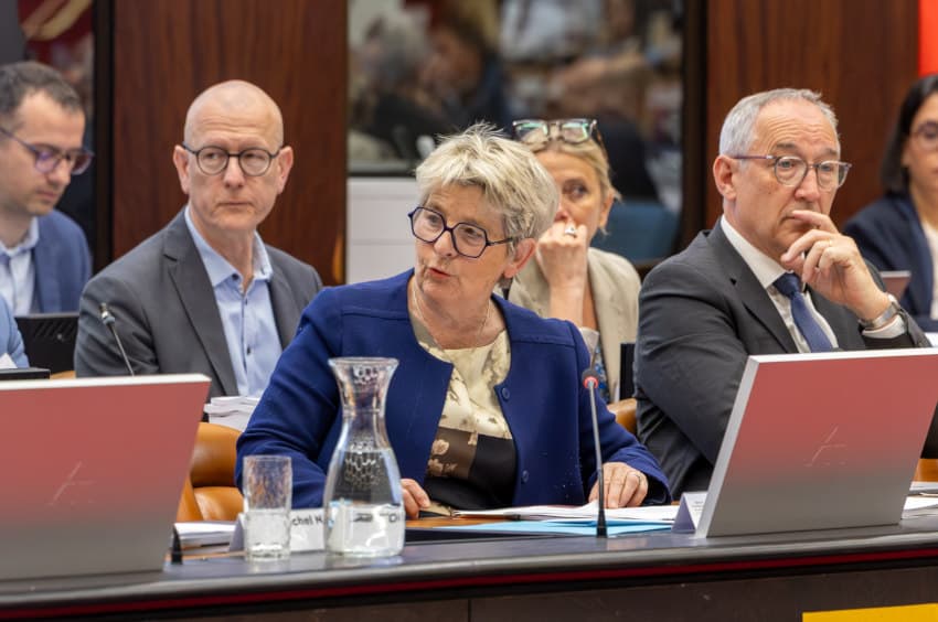Surprise à la Région Bourgogne Franche-Comté : la présidente Marie-Guite DUFAY va passer le relais cet été