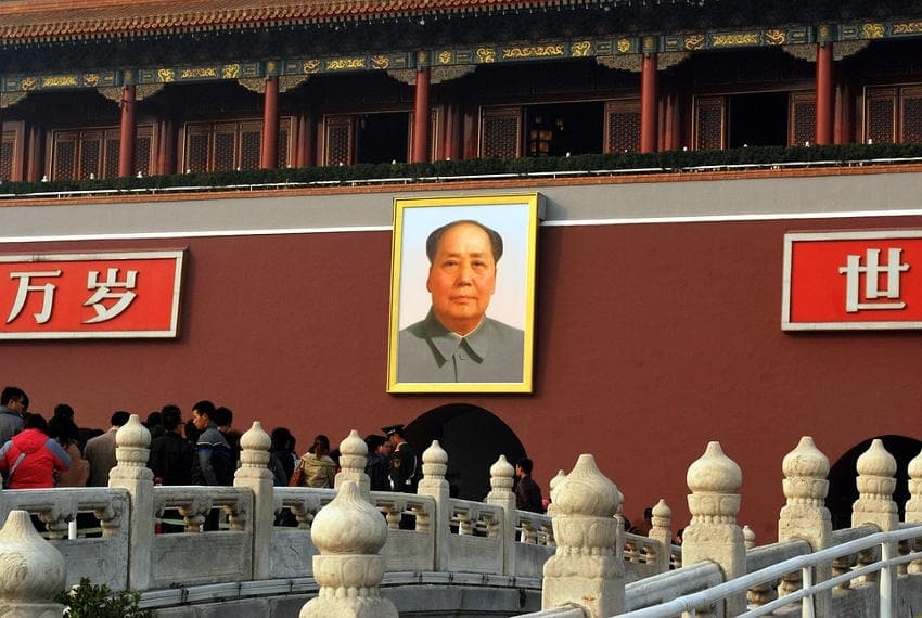 Pas de chinoiseries avec Pékin : la dépendance industrielle et financière de la France va perdurer encore longtemps !