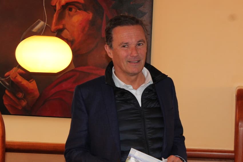 Face à la presse : Nicolas DUPONT-AIGNAN va dévoiler les points stratégiques de son programme à Auxerre