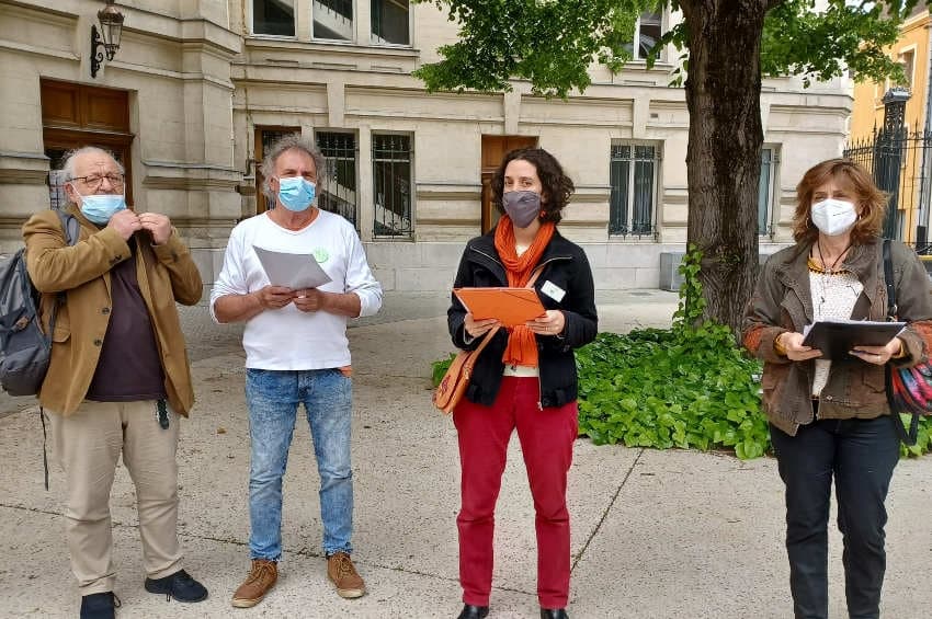 Le collectif « Stop Panhard » se prononce contre la construction d’un entrepôt logistique de plus de 40 ha…