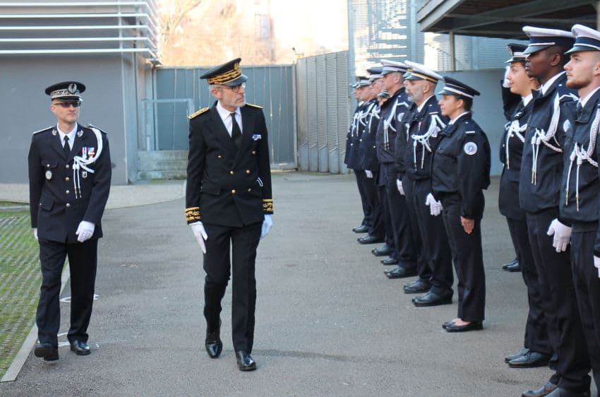La police nationale renforce ses effectifs tant à Sens qu’à Auxerre : impunité zéro pour les actes d’incivilité