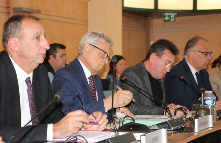 Le CD 89 vote un accord de principe de garantie d’emprunt en faveur de l’AJA : « il ne faut pas avoir peur de son ombre ! »