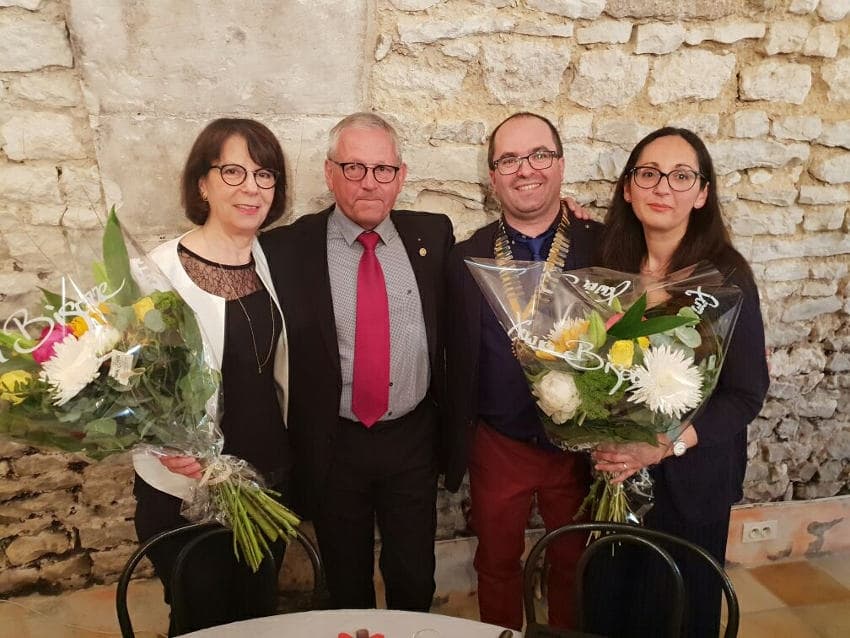 Rotary Club Auxerre Saint-Germain : Ludovic QUIGNARD reçoit le collier qui symbolise sa nouvelle présidence…