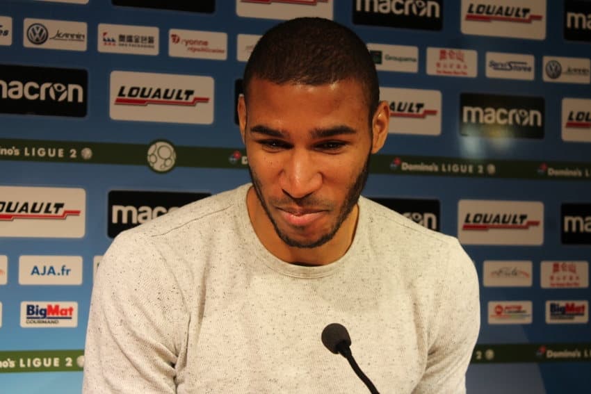 Préserver l’invincibilité de l’AJA : l’objectif de son capitaine Jordan ADEOTI face au GFC Ajaccio