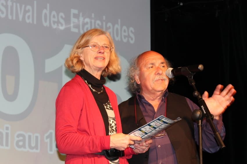Le théâtre rural de LA CLOSERIE accueille les détenteurs de cagnole pour le paiement des spectacles