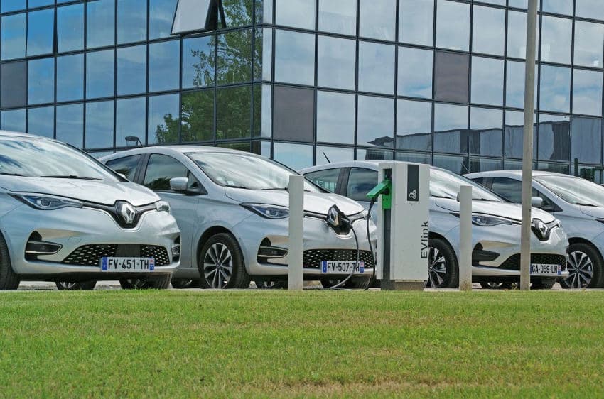 Les collaborateurs de ProCars roulent à l’électrique : le transporteur renforce ses actions en faveur de la RSE