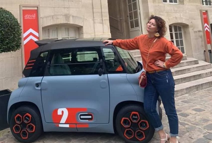 « La Pétasse au volant » nous revient dès septembre : Anne-Charlotte LAUGIER promet du rire et du cocasse !