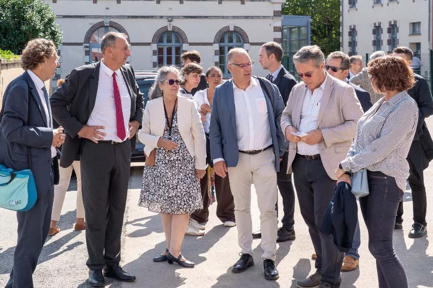Les élus du Département terminent les visites des collèges : Denfert-Rochereau comme ultime point de chute !