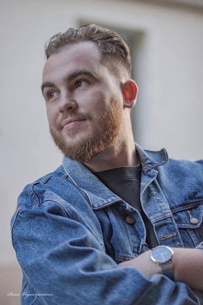 Guillaume Dollé, l’art de monter sur scène