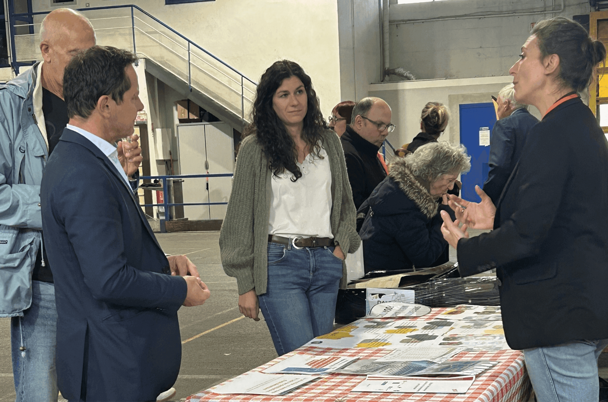 Banque alimentaire : derrière la solidarité, une économie du stockage, des invendus et des circuits courts