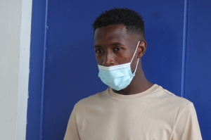 « L’international malien Birama TOURE s’est voulu rassurant sur les capacités de l’équipe à rebondir après le premier revers de l’AJ Auxerre face à Sochaux. Retrouver les principes de jeu travaillés par la même ossature que la saison dernière devrait permettre d’y parvenir… ».