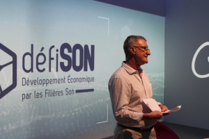 « Les membres de l’association « défiSON » et plusieurs de leurs invités participeront à une soirée inédite et importante pour la structure pilotée par son fondateur, Serge GARCIA. Il sera annoncé la mise en œuvre du Pôle de référence qui correspond à un aboutissement de cinq années d’expérimentations et d’actions. C’est l’assureur mutualiste GROUPAMA Paris-Val-de-Loire, l’un des soutiens de ce concept économique porteur d’espérance encouragé par le président Pascal MAUPOIS et le directeur d’établissement Jacques BLANCHOT, qui accueillera cette soirée rencontre le 02 mai prochain à Auxerre… ».