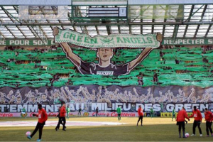 « Les clubs des supporters de l’AS Saint-Etienne espèrent un déplacement en nombre de leurs adhérents lors du premier match de barrage disputé à Auxerre. Or, la préfecture de l’Yonne interdit leur accès à l’Abbé Deschamps. Risque de débordements en perspective ? ».