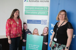 « Les spécialistes du recrutement du groupe ARMATIS placent l’alternance parmi leurs priorités pour intégrer de nouveaux collaborateurs au sein de leurs équipes. Travaillant avec le cabinet « THOT LEARNING », l’un des leaders de la relation clientèle en France veut laisser leur chance à toutes et tous ceux qui ont envie de travailler dans une filière de services… ».