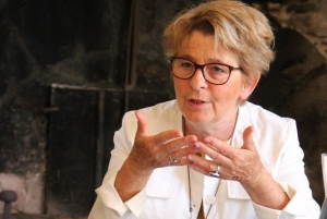 « C’en est trop pour la présidente de la Région BFC Marie-Guite DUFAY après l’annonce de nouvelles suppressions de postes chez GENERAL ELECTRIC. Ce mardi, elle défendra le projet de reprise d’activité des salariés de GE Hydro contre l’avis du directeur général de la filiale nationale de l’industriel américain… ».