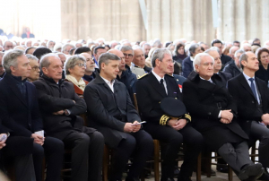 « De nombreuses personnalités dont l’ancien Premier ministre Jean-Pierre RAFFARIN ou Gérard LONGUET ont assisté aux obsèques de l’ancien député-maire d’Auxerre Jean-Pierre SOISSON. Le temps des souvenirs et des ultimes hommages pour l’ancien ministre qui a rejoint le caveau familial au cimetière Saint-Amâtre… ».