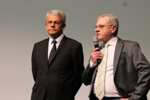 « Une image improbable que l’on ne verra pas cette année : l’inauguration officielle de Cité 89 par le président du Département Patrick GENDRAUD et le président tournant du Club des Partenaires (en l’occurrence il s’agissait de Francis CAHON en 2018) ».
