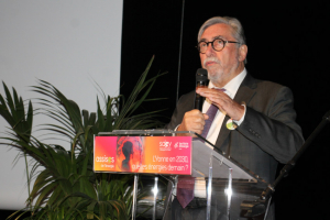 « Prendre le train du progrès en étant précurseur en matière d’innovation sur la transition énergétique ! Le discours inaugural de Jean-Noël LOURY, président du Syndicat départemental d’Energies de l’Yonne, a permis de poser les jalons de ces XIIèmes « Assises de l’Energie », mobilisatrice auprès des élus de l’Yonne… ».