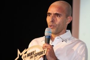 « Hommage a été rendu à une personnalité emplie d’humilité et attachante de l’univers sportif de notre territoire : Abderrazzak EL BADAOUI, prix « Coup de Cœur » 2020 de la Nuit du Sport… ».