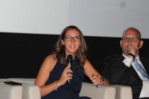 « Julie GENEST, accompagné de son paternel, Gilles, fondateur de la société immobilière, a pu donner un souffle nouveau à la réalité de ce marché sur le territoire en s’appuyant sur de réelles compétences d’experts. Le lendemain, l’Atelier de l’Immobilier dévoilait ses locaux nouvellement agencés au cœur de la ville… ».