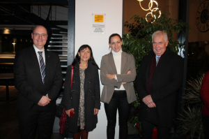 « Aux côtés des responsables de l’établissement lasallien auxerrois, la conseillère régionale en charge de la Culture Isabelle POIFOL-FERREIRA a félicité la qualité de l’enseignement dispensé en ces murs et la nécessité de posséder de telles infrastructures au nom de l’attractivité du territoire… ».