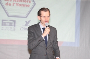 « Ne pas perdre le fil du legs giscardien. L’ancien président de la République française s’en est allé à l’âge de 94 ans. L’opportunité pour le président des Républicains de l’Yonne Guillaume LARRIVE de rendre un ultime hommage à ce brillant homme politique qu’il admirait… ».