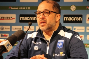 « Le mois de janvier s’annonce particulièrement complexe avec pas moins de cinq rencontres à gérer dont le duel au sommet contre le FC Nantes en 16èmes de finale de la Coupe de France. Mais, Pablo CORREA se veut rassurant en rappelant que les professionnels de la Ligue 2 sont habitués et préparés à ce type de situation… ».