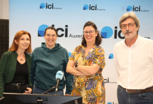 « Une programmation éclectique et populaire ! Voilà ce que propose la station radiophonique « Ici Auxerre » pour la nouvelle saison 2025/2026 à ses auditeurs et ses internautes qui suivent ses actualités via le numérique. Valérie BARBE, directrice de l’antenne auxerroise et son équipe encadrante ont dévoilé dans le détail les subtilités de la grille lors d’une conférence de presse, accueillie dans les locaux de la première des radios de l’Yonne… ».