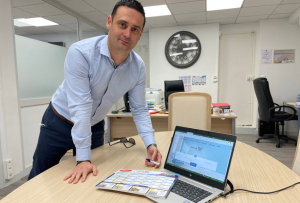 « Il surfe sur le succès avec ses quatre vitrines commerciales implantées dans le Centre Yonne, Baptiste CHAPUIS, patron du groupe 123 Immobilier, désire consolider l’existant quand il évoque 2022. En s’appuyant sur les avantages du numérique et de la signature électronique… ».