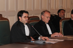 « La réunion concoctée par le Tribunal de Commerce d’Auxerre et son président Pascal BAILLY ce jeudi 03 décembre à la salle des fêtes de VENOY fera le point sur le dispositif APESA. Ce soutien psychologique peut s’avérer précieux pour les entrepreneurs en souffrance au vu du contexte économique… ».