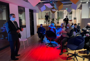 « Lions, Rotary, Kiwanis, Inner Wheel, Table Ronde, Jeune Chambre… : Auxerre renoue avec le principe d’un interclub services pragmatique qui se rencontrera à chaque trimestre et développera des actions communes au service des autres. A l’instar du projet « Des Couleurs pour l’Ukraine » dévoilé vendredi soir… ».