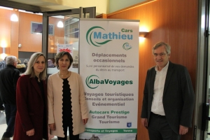 « PROCARS et ses différentes enseignes (Cars MATHIEU, ALBA Voyages, ACKERMANN...) se mobilisent sur tous les fronts en cette période de lancement de la future saison 2019. Foires et salons constituent un appréciable programme pour assurer la promotion de la nouvelle brochure. Un rendez-vous spécifique sera même proposé le 25 octobre à la salle des fêtes de VENOY pour les fidèles de l’entreprise francilienne… ».