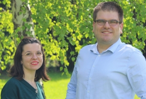 « Soucieux d’intercéder auprès des jeunes décrocheurs de l’Education nationale et de favoriser leur intégration au sein de structures telles que l’Ecole de la Deuxième Chance, Yoann TOUPET (LFI) fait de la jeunesse l’un de ses credo de campagne aux côtés de son binôme, Aurélie DUFOUR, sur le Gâtinais… ».