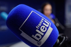 « France Bleu Auxerre caracole plus que jamais dans le peloton de tête des stations radiophoniques les plus écoutées de l’Yonne. Se plaçant derrière RTL, l’antenne départementale du service public a encore progressé en nombre d’auditeurs cette saison, avec 36 700 auditeurs… ».