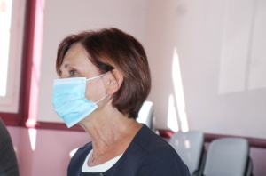 « Le déploiement de la fibre optique ne s’arrête pas même pendant les périodes de confinement ou de couvre-feu ! La déléguée régionale d’ORANGE Véronique MORLIGHEM effectuera un déplacement important le 09 avril dans l’Yonne. Elle inaugurera la nouvelle armoire optique de Villefargeau. Avant d’animer une conférence de presse à portée globale… ».