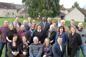 « Dans une commune qui n’est pas endettée, la liste « Ensemble pour demain » conduite par l’ancien cadre du Conseil départemental Magloire SIOPATHIS préconise l’amélioration de la qualité de la vie et la solidarité à tous les âges tout en renforçant le rayonnement et la communication, sans omettre le développement durable et l’essor économique… ».
