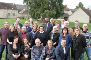 « Dans une commune qui n’est pas endettée, la liste « Ensemble pour demain » conduite par l’ancien cadre du Conseil départemental Magloire SIOPATHIS préconise l’amélioration de la qualité de la vie et la solidarité à tous les âges tout en renforçant le rayonnement et la communication, sans omettre le développement durable et l’essor économique… ».