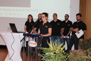 « A l’identique d’une cinquantaine de coopératives françaises, YNOVAE mise beaucoup sur le programme de formation « Atouts Jeunes », destiné à préparer les néo-professionnels aux enjeux et techniques de l’agriculture de demain. Dans l’Yonne, une douzaine de jeunes gens, installés ou en phase de l’être, ont bénéficié d’un cycle pédagogique de qualité, comprenant des visites de structures et de sites opérationnels. Cette session s’est conclue par la découverte de la filière agricole de la Lettonie, pays européen important exportateur, lors d’un voyage d’études enrichissant… ».