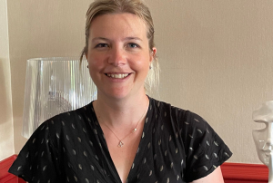 « Entre l’Avallonnais et l’Auxerrois/Puisaye, il s’édite chaque mois 35 000 exemplaires du « Criquet Magazine », l’une des références de la presse gratuite dans le département de l’Yonne. A la tête de l’édition d’Auxerre et de Puisaye, Céline DURAND qui a 35 ans à succéder à Thierry SMOLARSKI en impulsant sa touche de féminité au support… ».