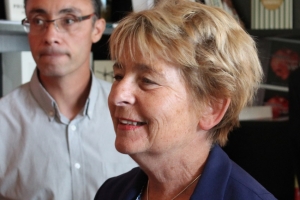 « La présidente de la Région Bourgogne Franche-Comté Marie-Guite DUFAY a annoncé la participation immédiate de la collectivité à hauteur de dix millions d’euros dans le cadre du fonds de solidarité pour soutenir les TPE et les entreprises individuelles en difficulté… ».