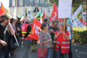 « A l’appel de quatre syndicats, le monde du travail et les retraités défileront dans les rues d’Auxerre et de Sens ce mardi 05 octobre contre la précarité, le recul de l’âge de la retraite ou la réforme de l’assurance chômage… ».