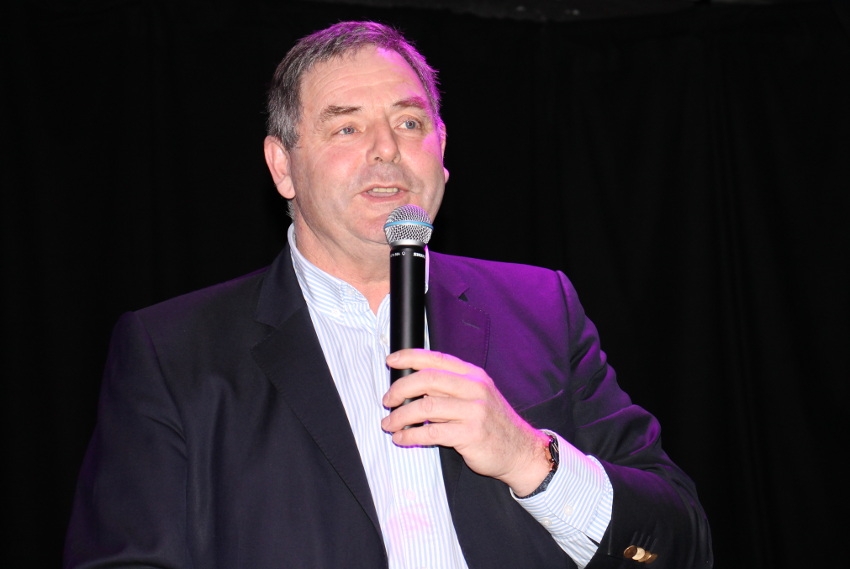 « Victoire nette et sans bavure pour le président de la CPME de l’Yonne Olivier TRICON qui se succède à lui-même après les élections. Il l’a promis : cette mandature de trois ans devrait être la dernière. Mais, en est-il si sûr ? ».