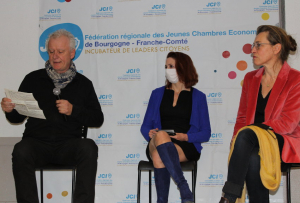 « Un témoignage de femmes vivant en parfaite harmonie avec leurs statuts professionnels : voilà ce qu’a proposé l’auteur Jean-Eric FRAY (« Les Enjouées ») lors d’une table ronde en marge du Congrès régional de la JCE dans l’Yonne… ».