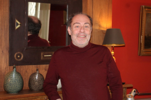« A la tête du bureau de presse chargé de la stratégie communication des milieux entrepreneuriaux et des collectivités, PAYMAL NETWORK, le plus Icaunais des parisiens spécialiste de la communication et des relations presse, Christophe PAYMAL se projette déjà sur 2024 en lançant une nouvelle ligne sur sa carte de visite, liée à l’image et à la vidéo. Un concept filmé qui devrait faire mouche dans le landerneau économique régional… ».